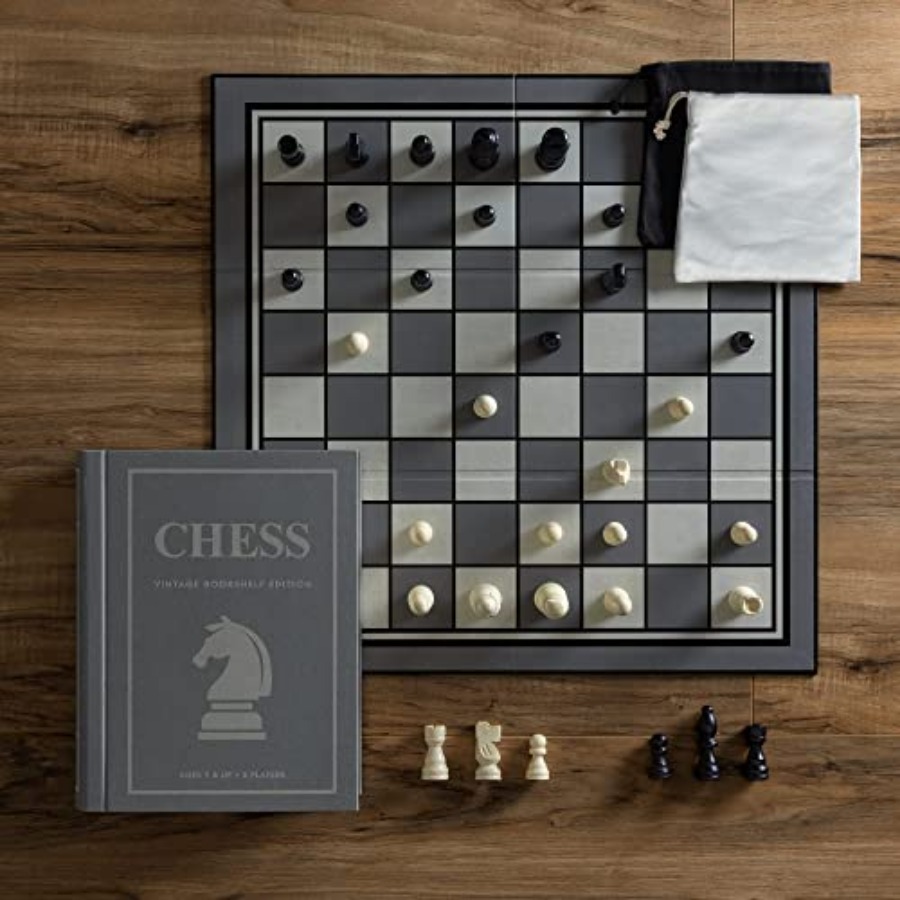 Chess Vintage Bookshelf Editio - đánh giá và giá Board Game Yearbook