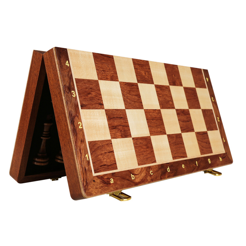 34PCS Luxury Chess Set, 39x39  - đánh giá và giá Board Game Yearbook